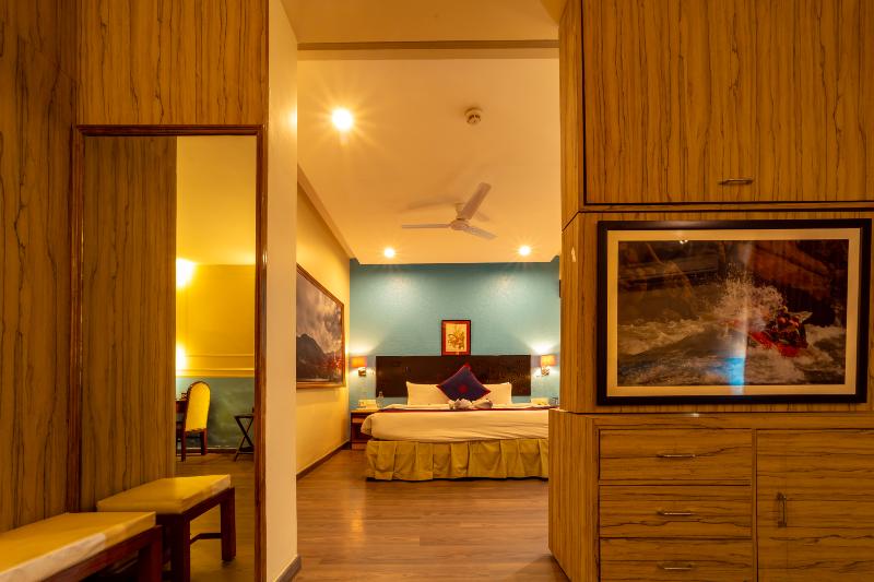 Hotel Ganga Kinare, Rishikesh - Family Room3